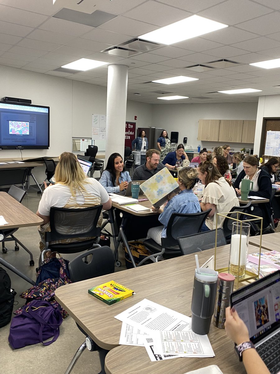 Mrs_Atkins's tweet photo. 4th grade ELA teachers explored writing in new ways at their QuIP today! Using Adobe Express &amp; Book Creator, they tapped into image generators to discover ways to engage students as they refine details and bring their stories to life. #ComalDL #GrowingGreatness @PeggyHall_CISD https://t.co/ypDB2d33C3