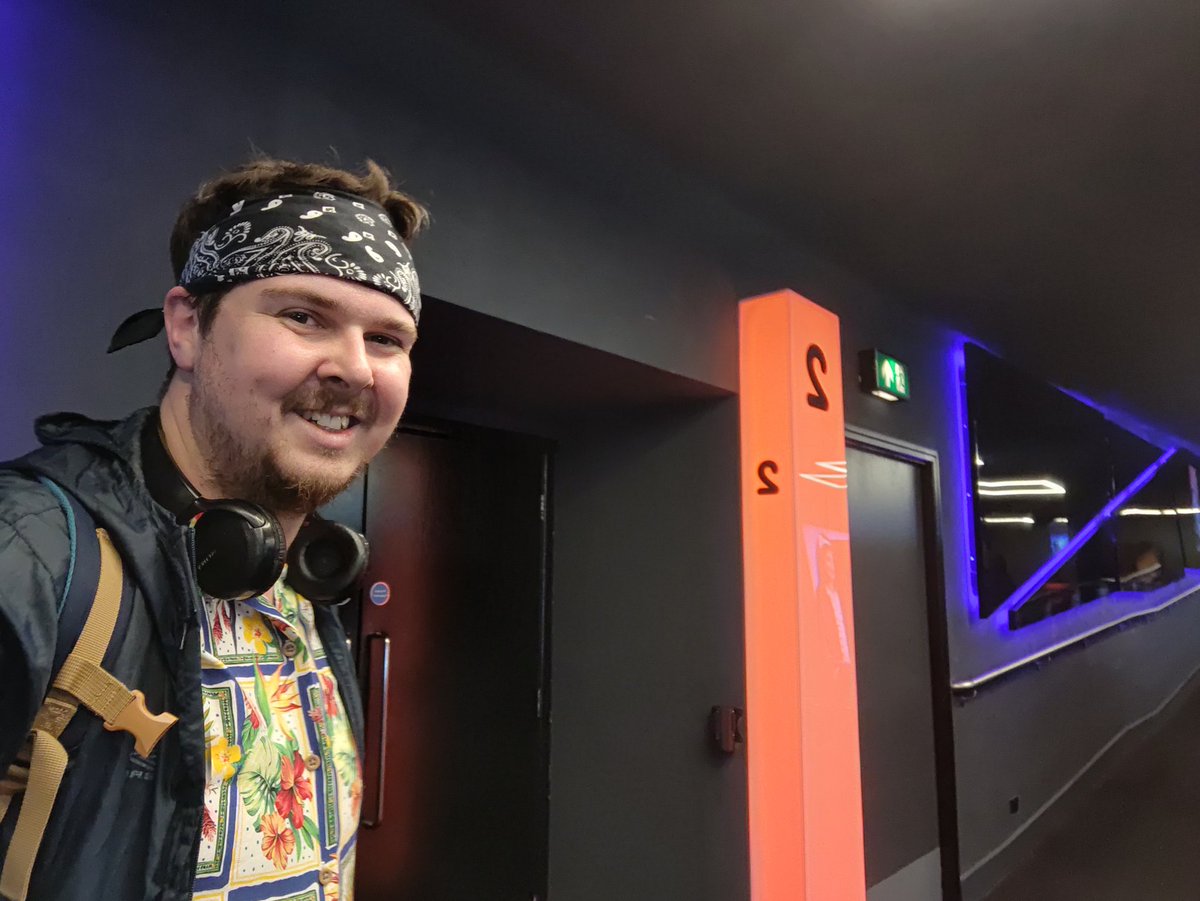 The Cut was a really good film, it almost had a similar story to Rocky V except the boxer wasn't an Italian Stallion but instead an Irish boxer. Now I'm back at <a href="/cineworld/">Cineworld</a> for my 126th Movie of 2025, Bad Boys II (2003)!!! 😁😁😁