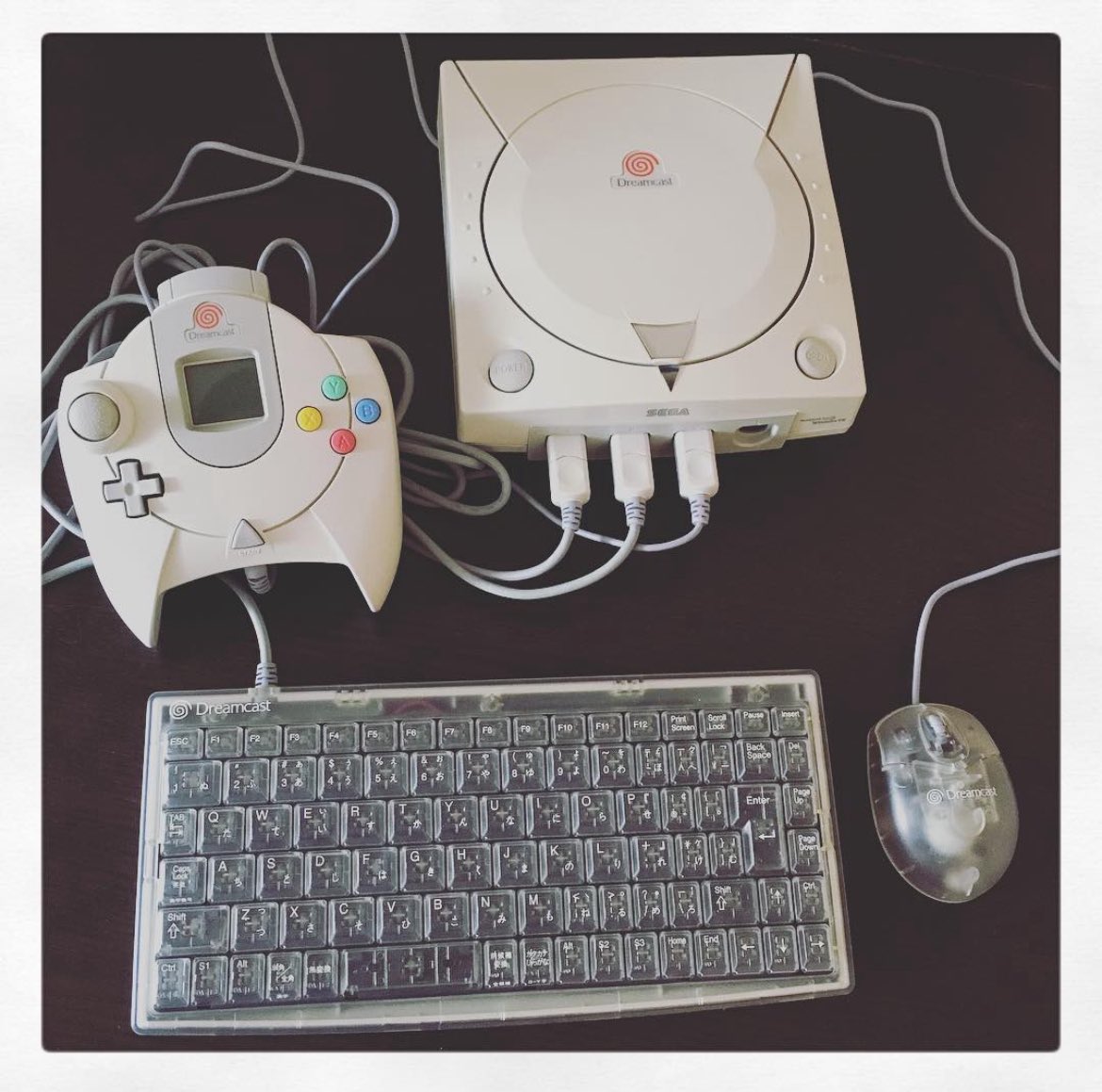 Boonz84's tweet photo. 9.9.99 still alive 🥳 🎂🌀

#sega #dreamcast https://t.co/Tf6PKVY2IS