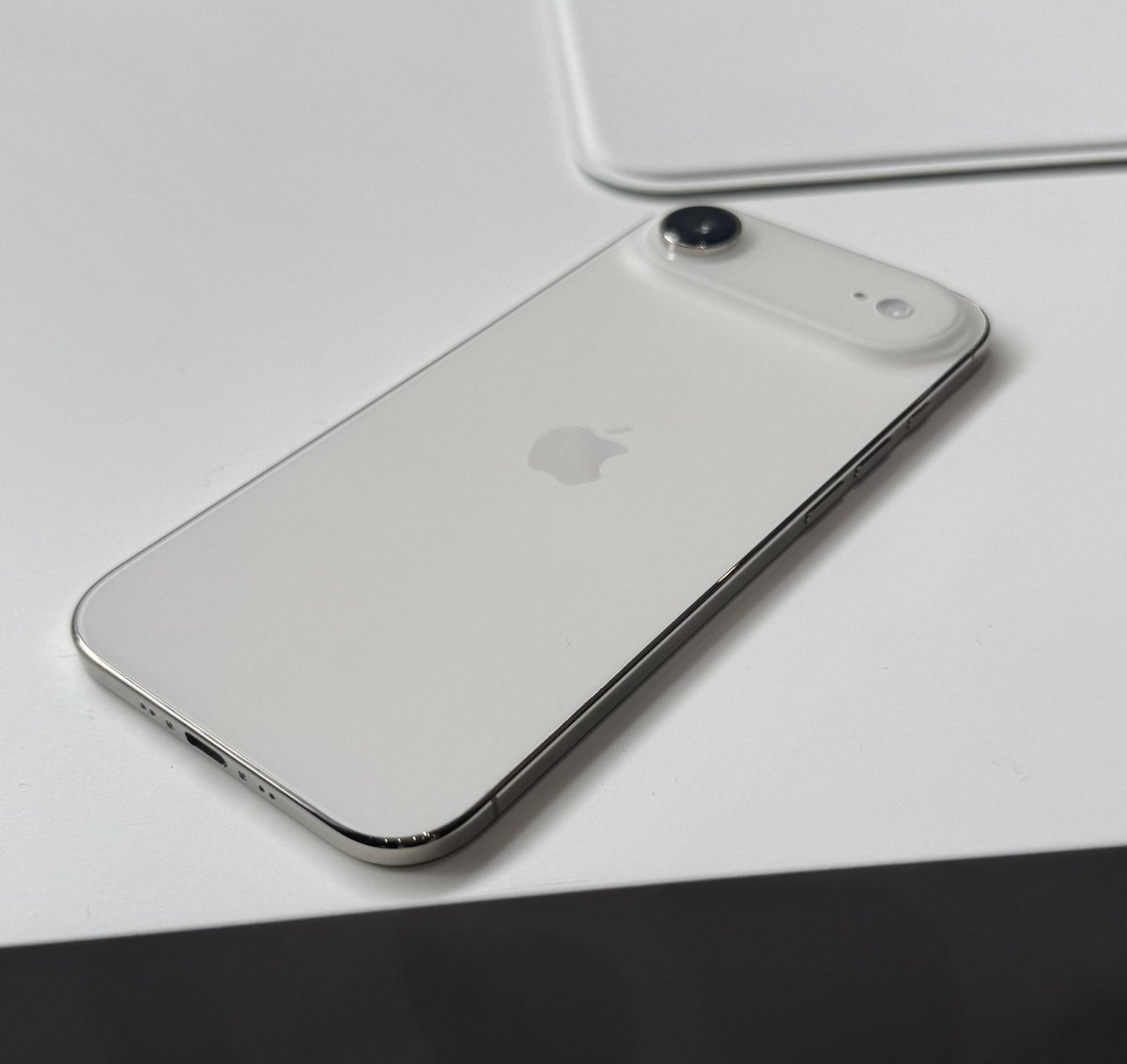 Aaron Levie tweet media