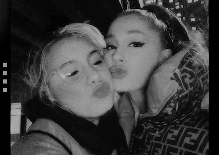 cluelessyan's tweet photo. my big 3 but you all knew this 💋🩷 https://t.co/NjhrRAKV4e