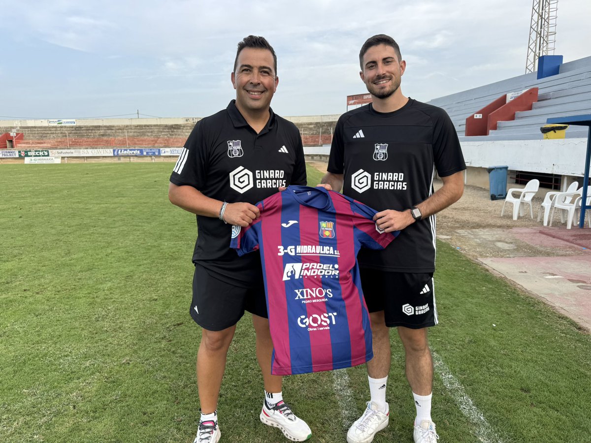𝙊𝙁𝙄𝘾𝙄𝘼𝙇

<a href="/caarloos21/">Carlos López</a> s’incorpora al còs tècnic de <a href="/oscar_troya/">oscar troya</a> com a analista i ajudant! ✅🫡

#DeLaTerraAlCel