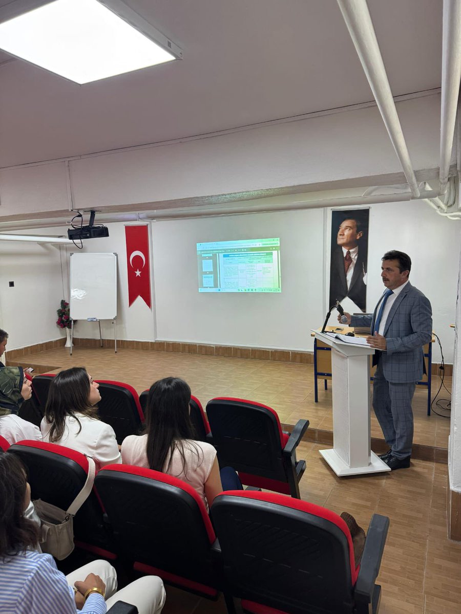 Taşköprü İlçe Millî Eğitim Müdürlüğü (@taskoprumem) on Twitter photo Rehber öğretmenlerimizle eğitim öğretime hazırlık toplantısı...Aile yılı, Yeşil Vatan, akademik çalışmalar, dezavantajlı gruplar, sosyal duygusal becerilerin geliştirilmesi...çok çalışacağız.
<a href="/tcmeb/">Millî Eğitim Bakanlığı</a> <a href="/kastamonumem/">Kastamonu İl Millî Eğitim Müdürlüğü</a> <a href="/ar4417/">Ahmet sirin</a> Rehber öğretmenlerimizle eğitim öğretime hazırlık toplantısı...Aile yılı, Yeşil Vatan, akademik çalışmalar, dezavantajlı gruplar, sosyal duygusal becerilerin geliştirilmesi...çok çalışacağız.
<a href="/tcmeb/">Millî Eğitim Bakanlığı</a> <a href="/kastamonumem/">Kastamonu İl Millî Eğitim Müdürlüğü</a> <a href="/ar4417/">Ahmet sirin</a>