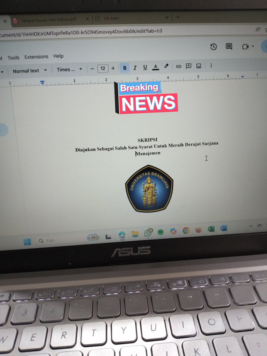 _kkith's tweet image. aku lagi cibuk skripsian (semoga sukses)