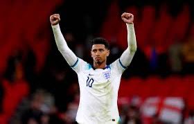 BCFCStatto's tweet photo. Serbia 🇷🇸 Vs 🏴󠁧󠁢󠁥󠁮󠁧󠁿 England 

Recent History..

England:
Wins 1
Draws 0
Losses 0

Last meeting..

📍Gelsenkirchen 🇩🇪 
📆 16th June 2024
Score: 1-0 England. https://t.co/J1VDfORoQq