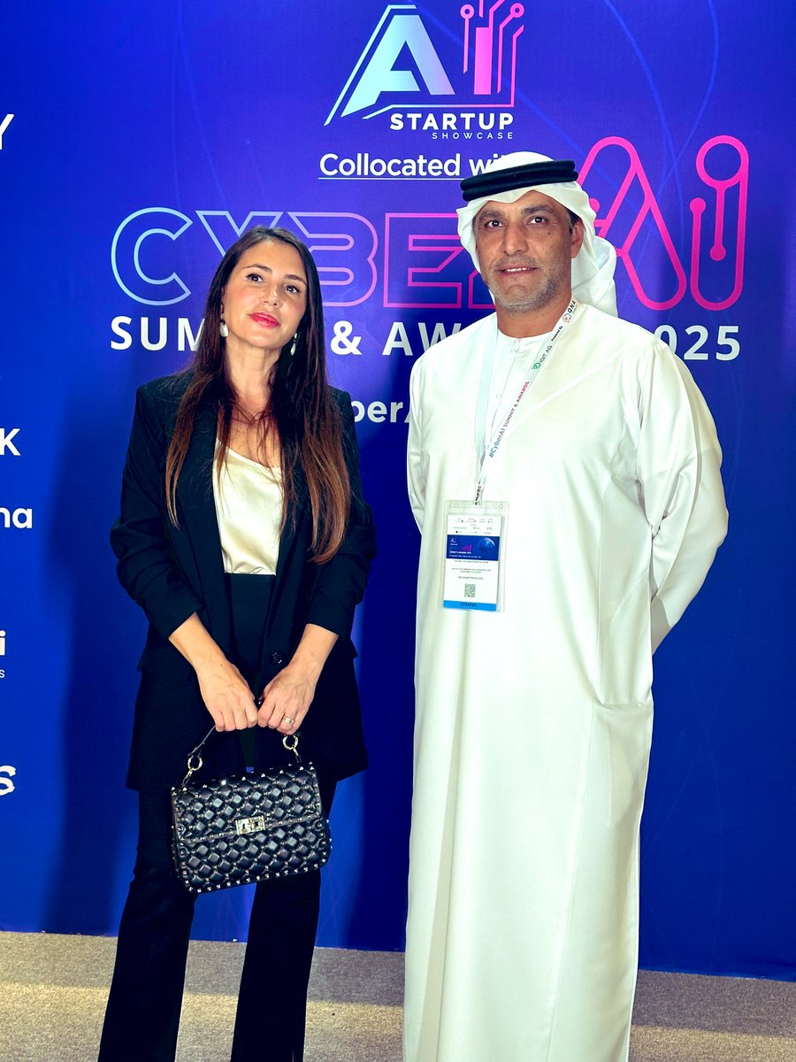 redrock_uae's tweet image. At the Cyber AI Summit &amp;amp; Awards 2025 in Dubai, Red Rock’s COO Manuela De Mojà had the honor of meeting Colonel Hamad Khalifa Al Nuaimi, Head of the Telecommunication Infrastructure Department at Abu Dhabi Police GHQ.

A recognized leader in secure communications and ICT…