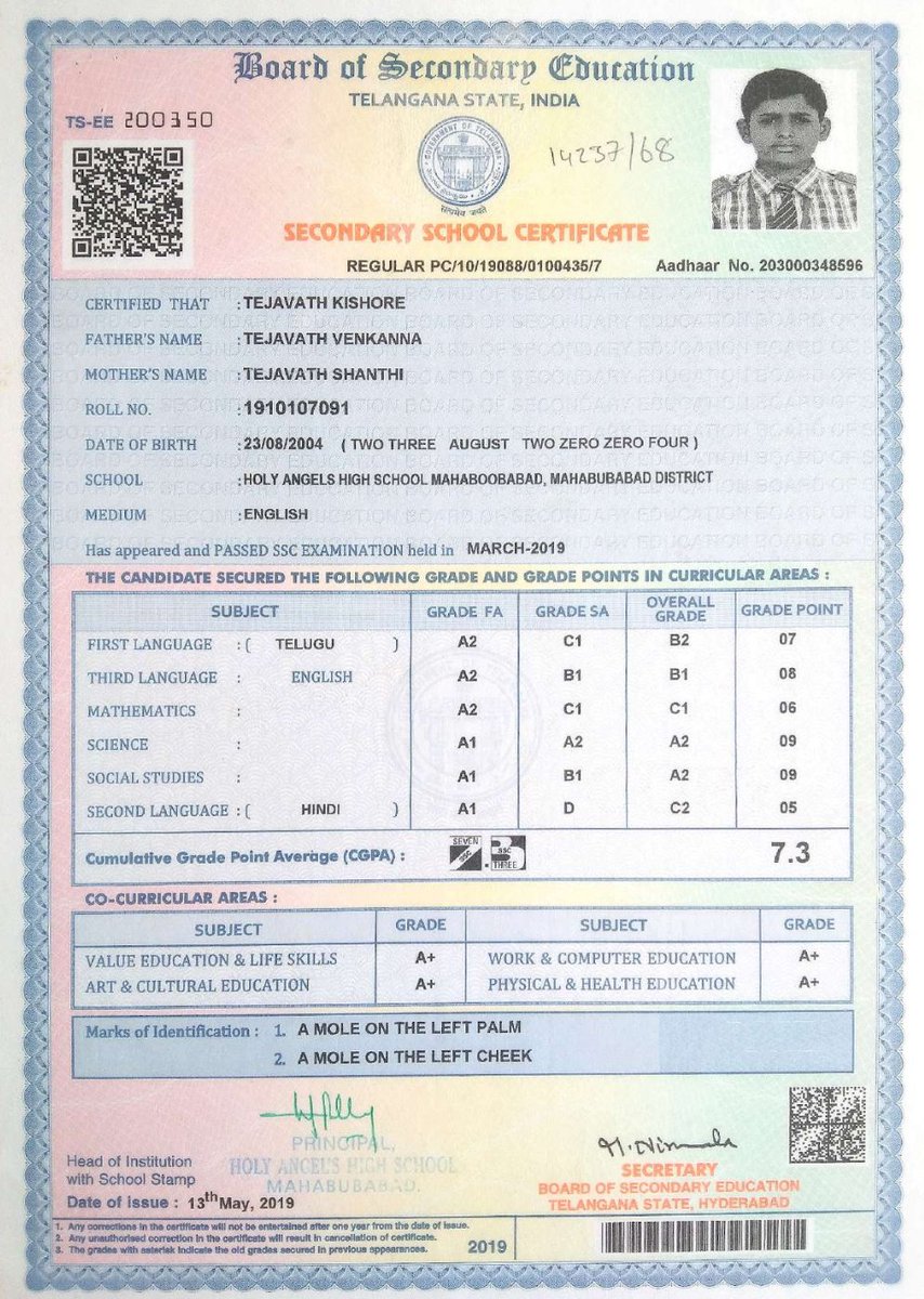 drveeranna's tweet photo. @revanth_anumula Pls do not spoil career of the Poor, ST, telangana farmer's dream. pls allow MBBS admission for this poor telangana farmer's son as local for MBBS admission
@TelanganaCMO @RahulGandhi 
@kharge
@porika_balram
@Adluri12 https://t.co/pXhGdv3mTD