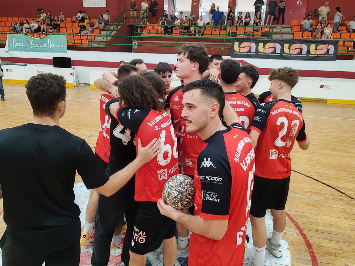Balonmano Mislata tweet media