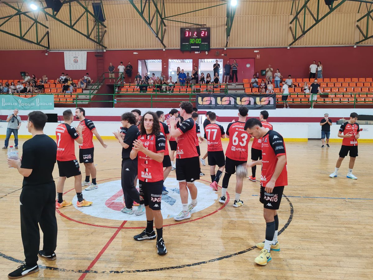 Balonmano Mislata tweet media