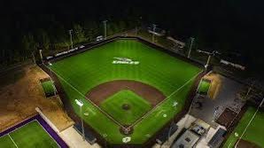 I am excited to announce my commitment to University of the Ozarks to further my academic and athletic career! Go eagles 🦅 
<a href="/JTBaker51/">JT Baker</a> 
<a href="/usnatsmidsouth/">US Nationals MidSouth</a> 
<a href="/trickymay21/">Ricky May</a> 
<a href="/CoachBacon34/">Coach Bacon</a>