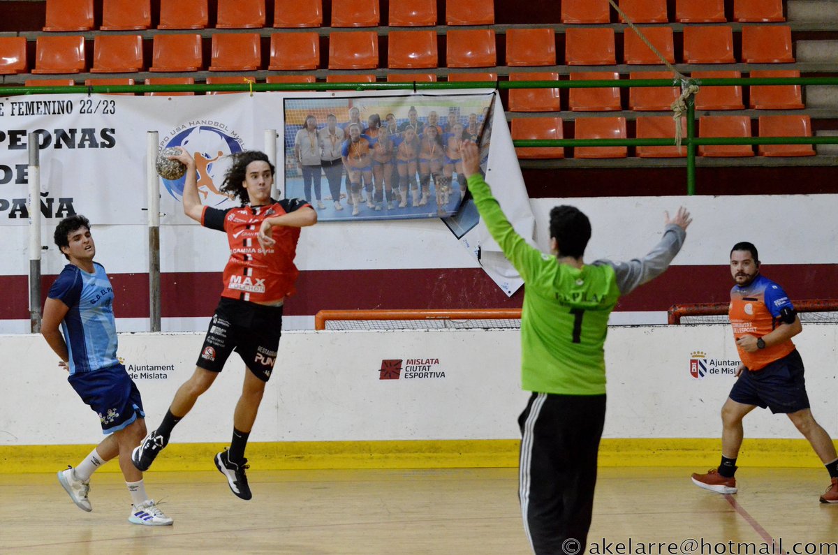 Balonmano Mislata tweet media