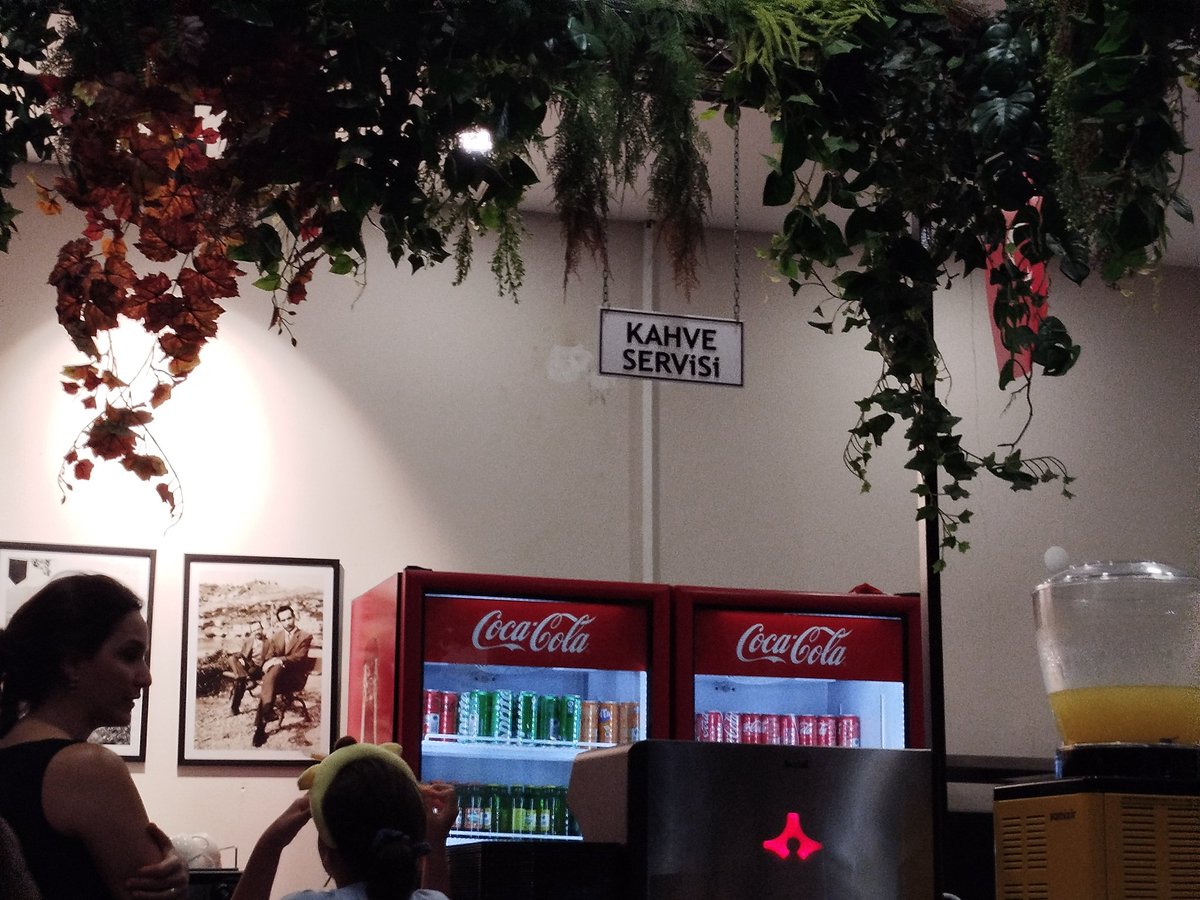 adimsehadet's tweet photo. Alanya belediye işletmesi Coca-Cola ve ürünlerinden başka tercih şansın yok! Yazıklar olsun insan değilsiniz!
#boykot https://t.co/D7zHggHN6b