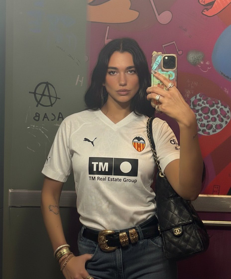 Wie die das acab weggemacht haben Lachkick ihr Opfer