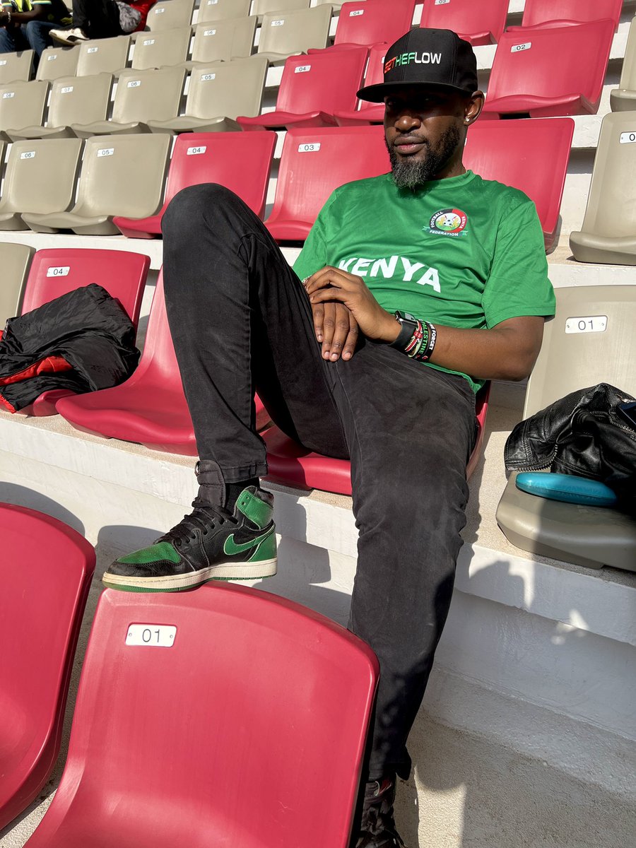 g2theflow's tweet image. #Kasarani was maaad today #HarambeeStars showed  up . Hi five #seychelles #worldcupqualifiers I’m