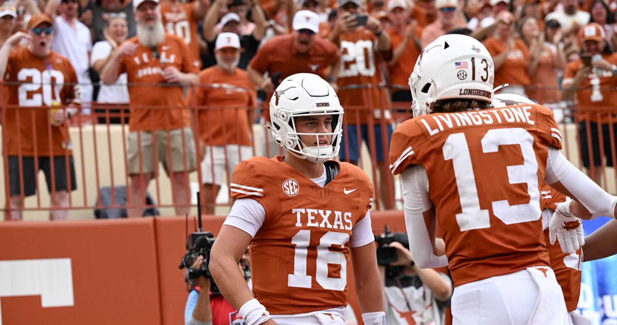 InsideTexas's tweet image. VIDEO: On the latest Hate Watch, @LCinBrief and @JoshuaMorrowYR go over the Sooners' win over Michigan and Texas' performance versus San Jose State

FREE video: summary: on3.com/teams/texas-lo…