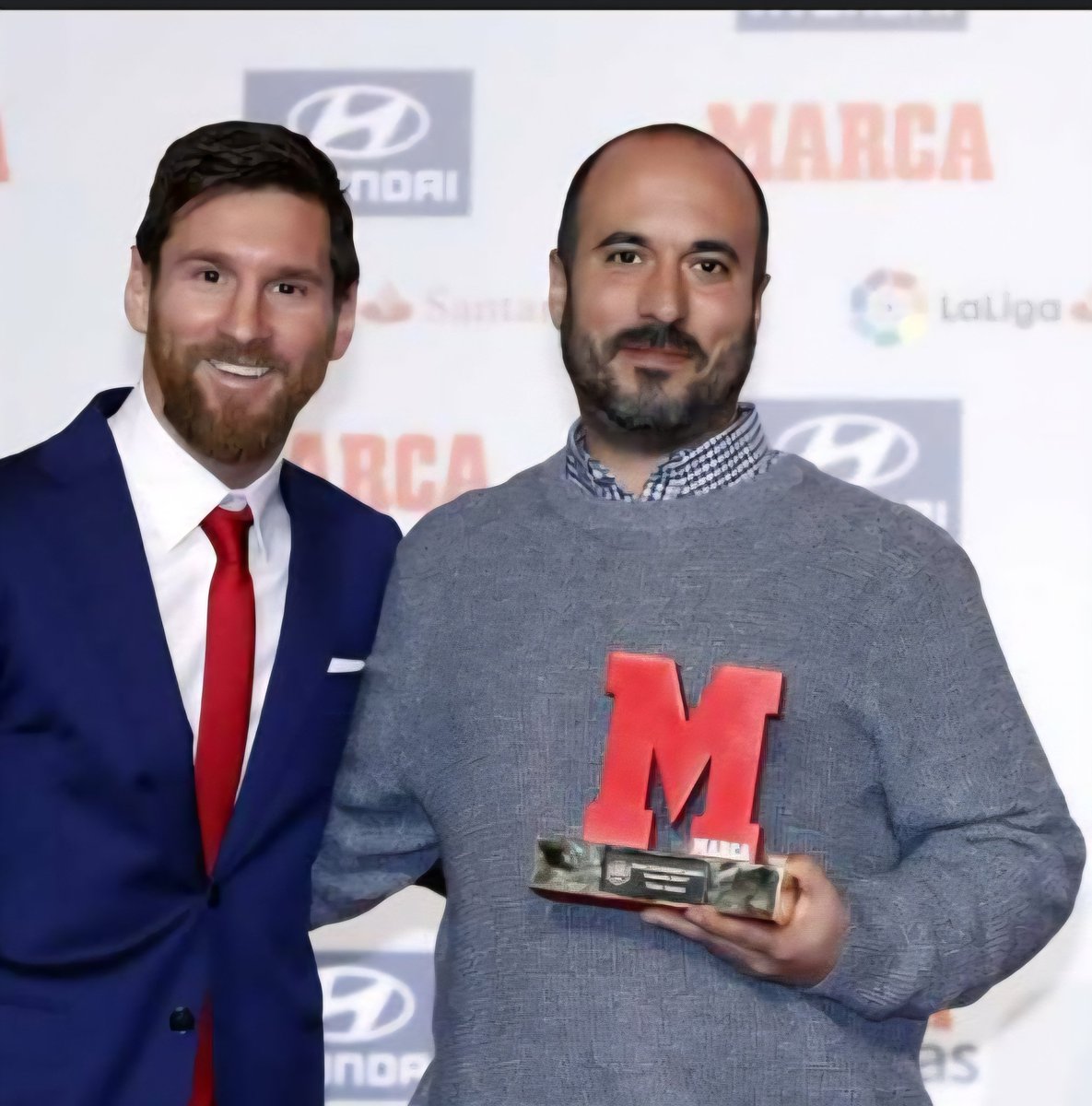 Oh capitán nuestro capitán <a href="/VictorYo76/">⚽ Fantasy Manager</a> para puntuar el doble con Maradonianos en la J-4 de la <a href="/FantasyKaos/">Fantasy Kaos</a> <a href="/Kris15CK/">Kris15</a> <a href="/Nilis222/">Hugo MG</a> <a href="/juanmaaponceee/">Juanma Ponce</a> <a href="/JaviGimnez17/">El_7_de_Villa</a> <a href="/FantasyMarca/">Movistar Fantasy MARCA</a> 🐐⚽️👨‍✈️