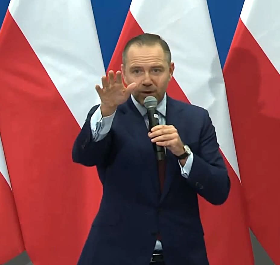 Adam Mazguła (@amazgula) on Twitter photo Antypolski mięśniak po raz kolejny podszywając się w Finlandii pod prezydenta, oficjalnie poniżał polski rząd.
Donosiciel, antypolski łajdak nawykowy.
<a href="/NawrockiKn/">Karol Nawrocki</a> Antypolski mięśniak po raz kolejny podszywając się w Finlandii pod prezydenta, oficjalnie poniżał polski rząd.
Donosiciel, antypolski łajdak nawykowy.
<a href="/NawrockiKn/">Karol Nawrocki</a>