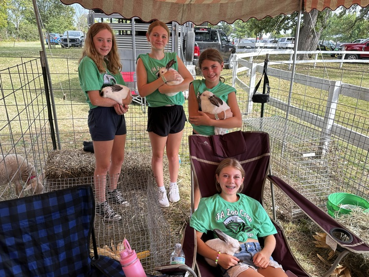 HBRMS429's tweet photo. Hinckley- Big Rock FFA is still looking for students to volunteer at the Big Rock Plowing Match Petting Zoo!! There is a sign up on the FFA Google Classroom or you can email Ms. Zoey Dye at zdye@hbr429.org. https://t.co/KNmMLlzIjS