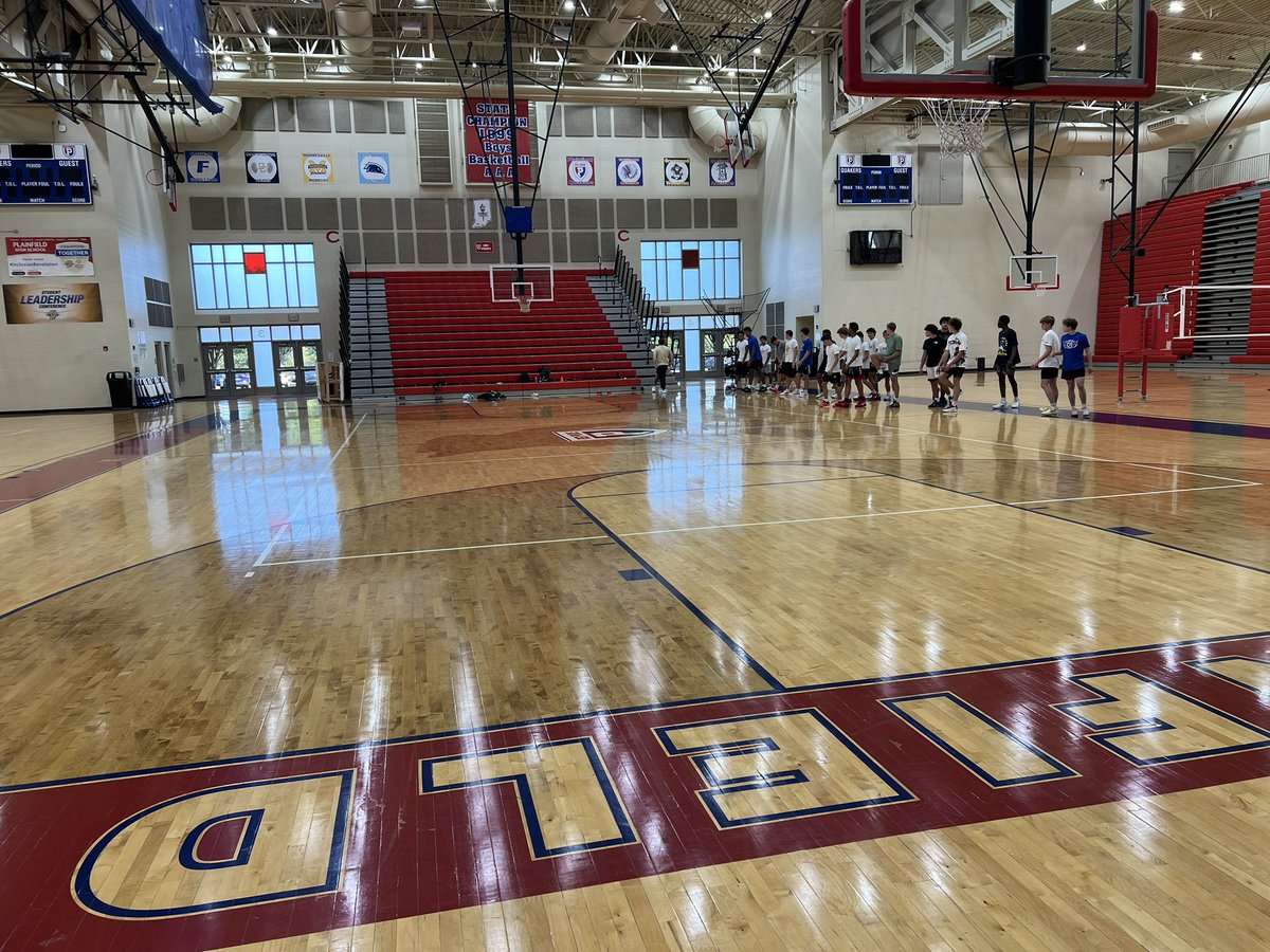 Boots on the ground here at Plainfield High School this afternoon to check out DePaul commit Noah Smith, Indiana Junior All-Star candidate Harper Baker-Lands, and the Quakers.

Senior guard Landon Gilliatt is another returning piece that has a good deal of small college interest.