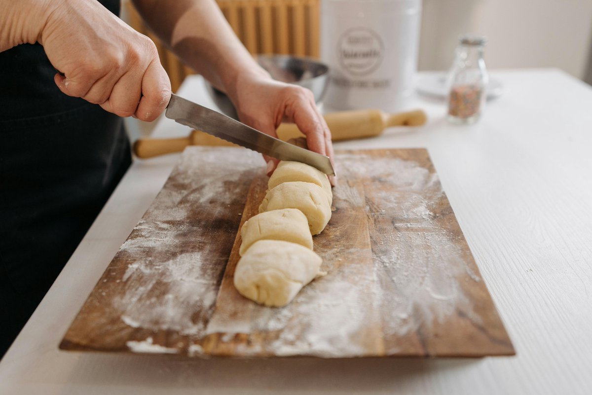 PrimoKitchen's tweet image. We’re rolling out something fresh 🥖 Primo Kitchen Supplies is just around the corner.

#PrimoKitchen #KitchenSupplies #RollingOut #BakingLove #KitchenGear #FoodieGoals #CookingMadeEasy #KitchenEssentials #HomeChef #ComingSoon