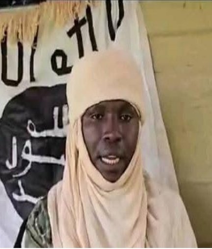 AES INFO tweet media