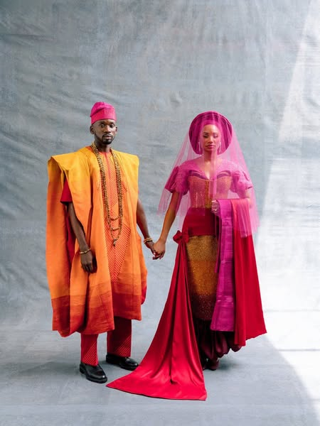 yabaleftonline's tweet photo. Temi Ajibade releases new traditional wedding photos. https://t.co/W3bfeOcy2Y