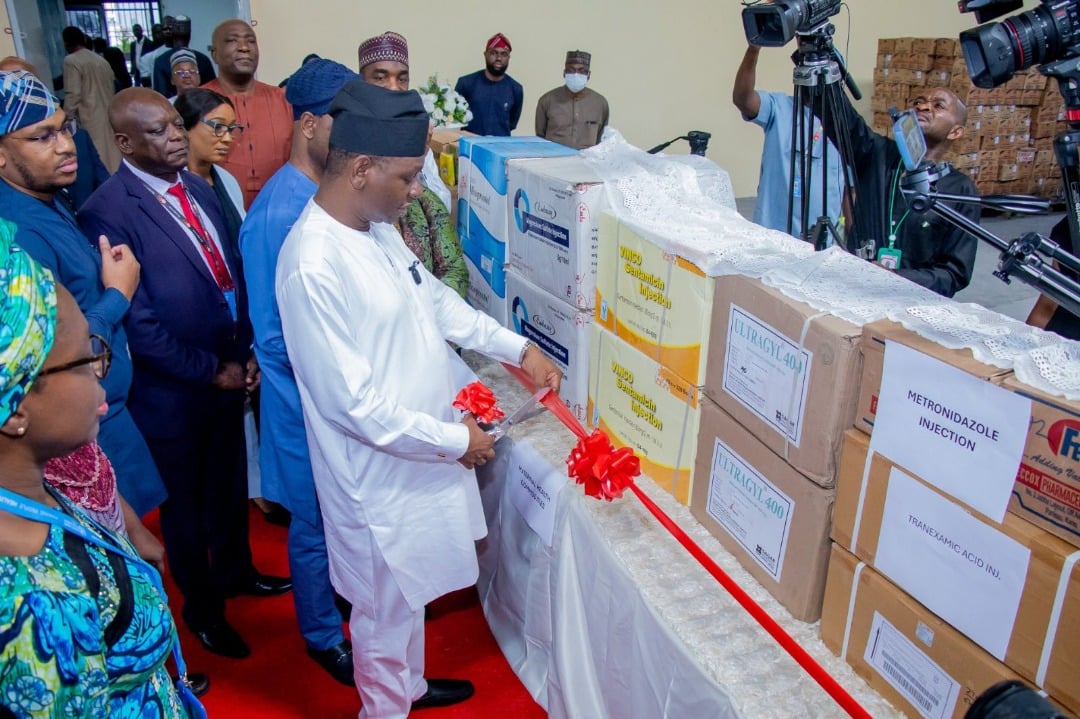 FG unveils N2.9bn health initiative to reduce maternal, newborn deaths -  njenjemedia.com/fg-unveils-n2-…