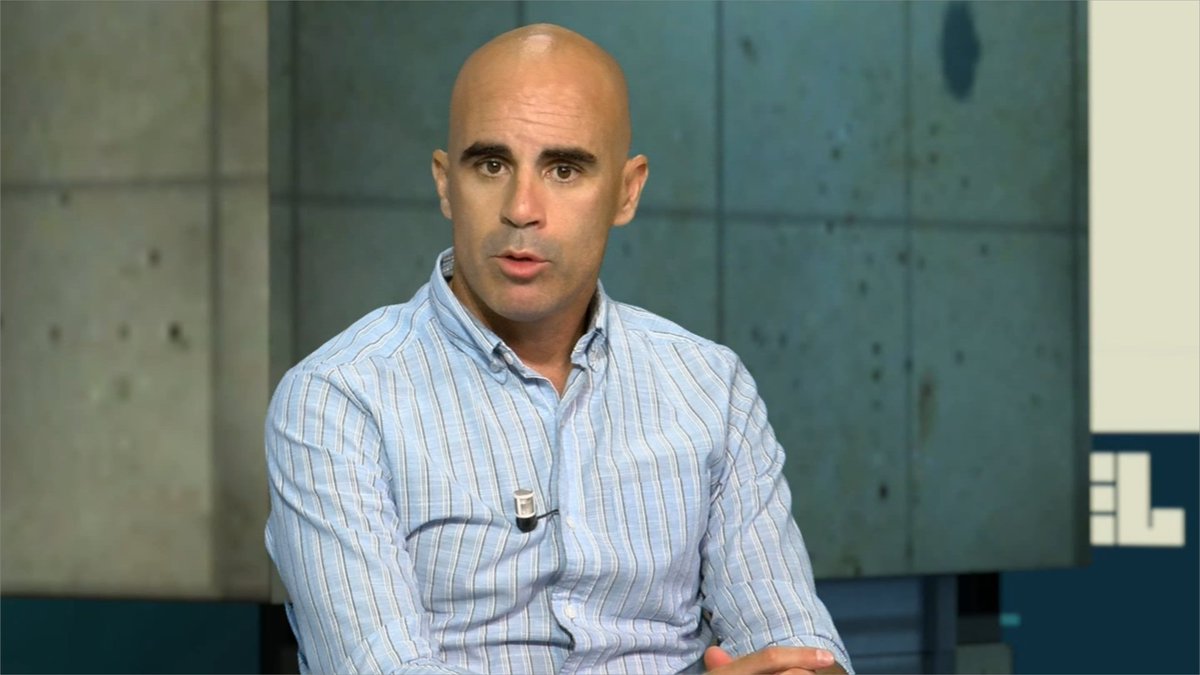 <a href="/franfermister/">Fran Fernández</a> regresa 6 años después a El Desmarque y analiza la jornada del UD. Almería con <a href="/pacogregor/">Paco Gregorio</a>, <a href="/HinojoCarlos/">Carlos Hinojo</a> y <a href="/juanjito8/">Juanjo García</a>:
- Sensacional juego en bloque
- La expulsión de Lopy marca la dura derrota
- Urge parar sangría de goles
- Los fichajes

youtu.be/curC2ca9Wz8?si…