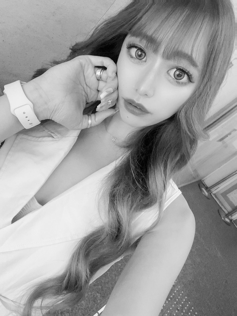 kitty_chuu2's tweet photo. 頑張る日々まじ https://t.co/scOkVDXyfZ