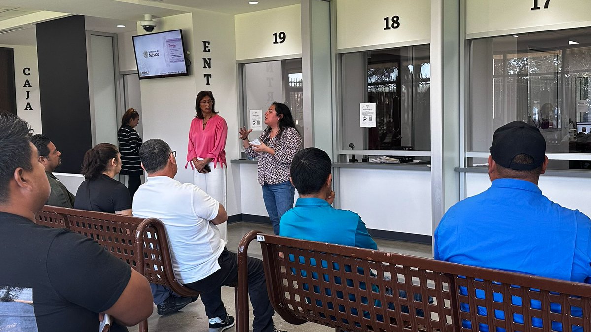 Hoy, nos acompaño la organización <a href="/MilMujeres/">Mil Mujeres</a> para brindar información a todos la comunidad, sobre sus servicios en apoyo a las víctimas de violencia doméstica, sexual o de trata sin importar su estatus legal. 
Si requieres ayuda llama al #CIAM 520 623 7874
#NoEstasSola
#VAIM