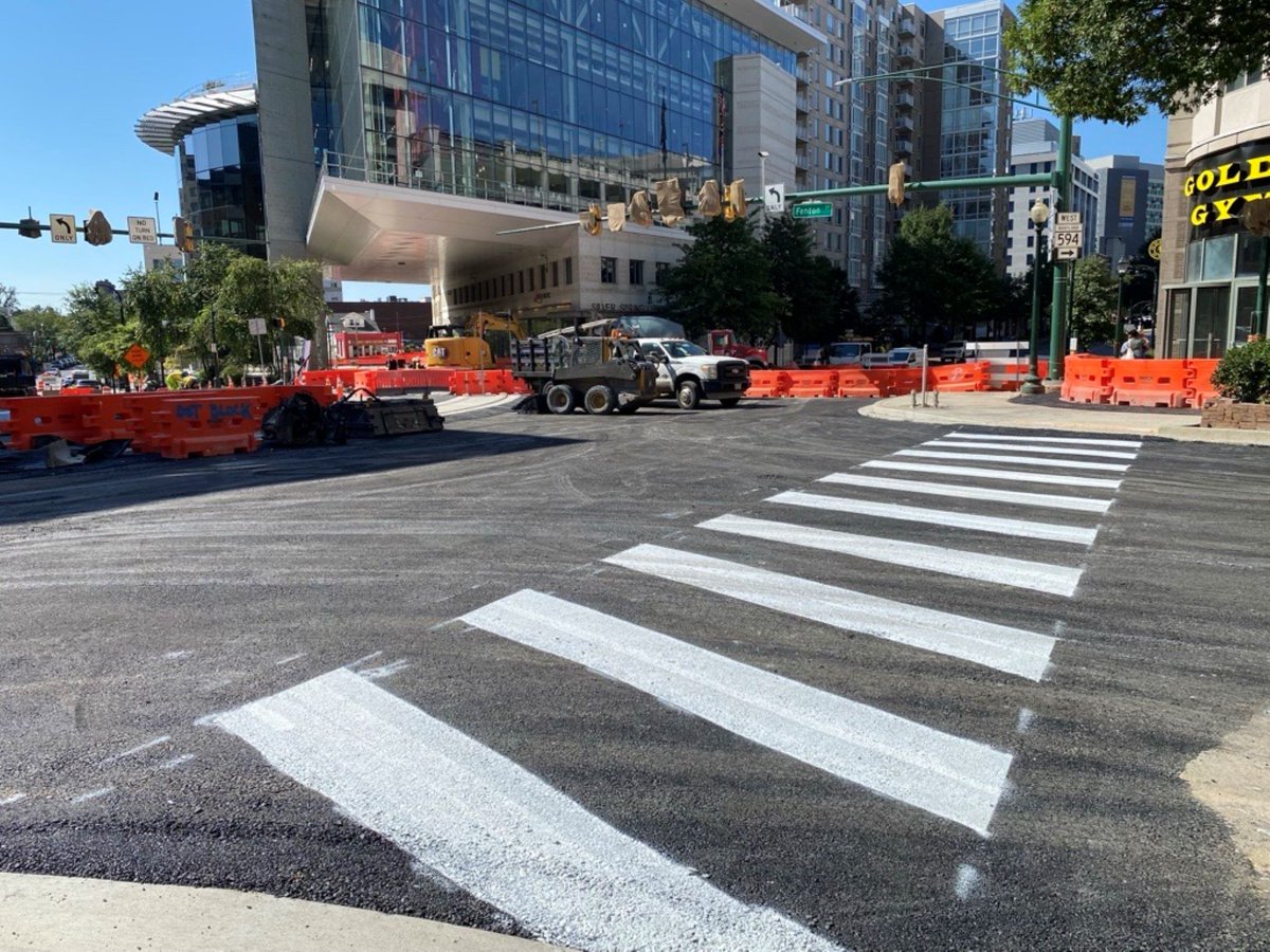 PurpleLineMD's tweet image. #PurpleLineProgress is on track in #SilverSpring! 🚧 Wayne and Fenton intersection is now reopened. Please follow signage, use sidewalks, and stay alert. Follow us for updates! (First photo courtesy of @TimSloanDC)