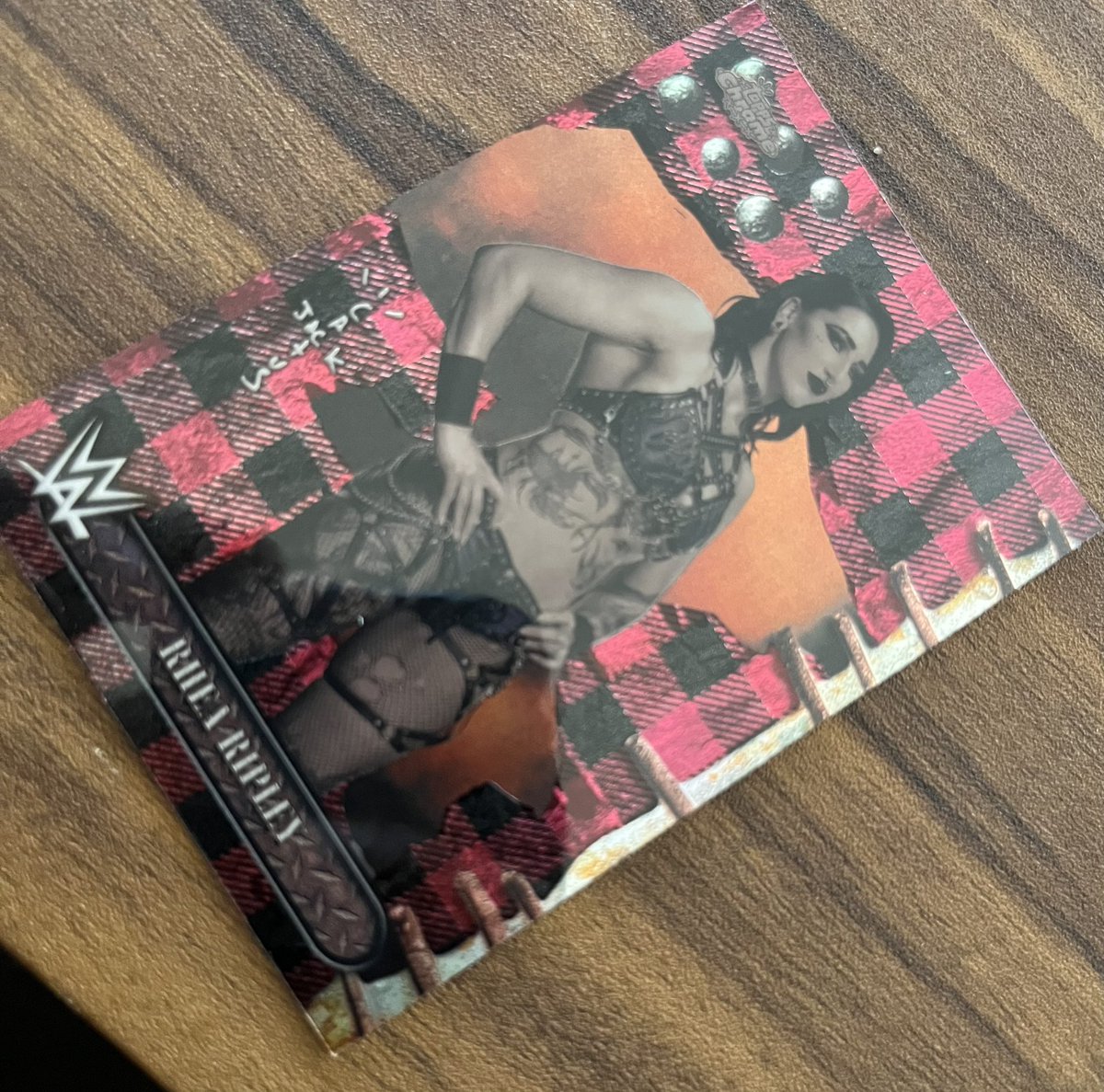 rocksar223's tweet image. @RheaRipley_WWE flannel variation this card is beautiful and fitting for Rhea @topps #cactusjack rip @notsam #wwecards #ITfactor