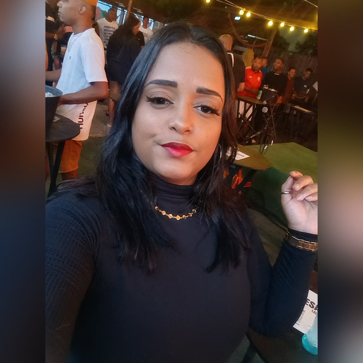 chellynyy's tweet photo. É sem efeito, tá amor🥰 https://t.co/McqLLVB5LE