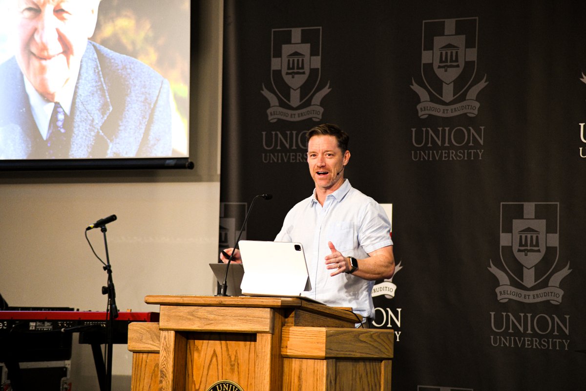 UnionUniversity's tweet image. 🙌 More than 300 students filled campus for the EQUIP Youth Apologetics Conference this weekend.

We are grateful to partner with the @tnbaptist to invest in the next generation of Christian leaders.

🔗 Read more: f.mtr.cool/hysytzpizd
#UnionUniversity #EQUIPConference