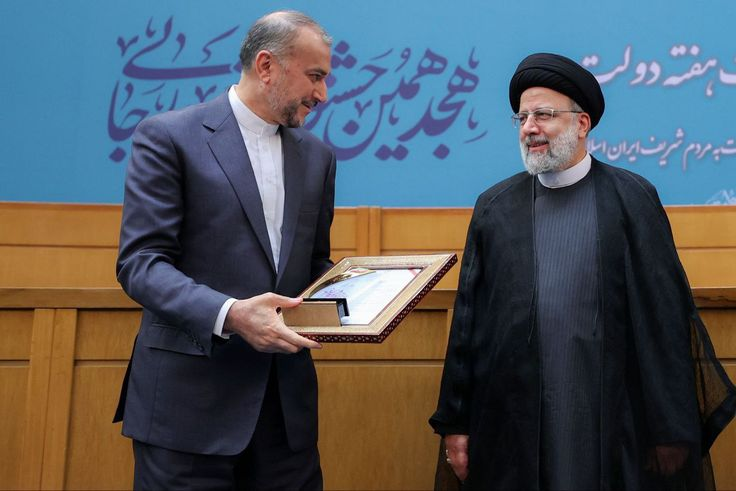 پدرام هستم📿 tweet media