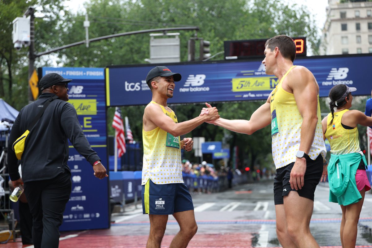 papa fish tweet media