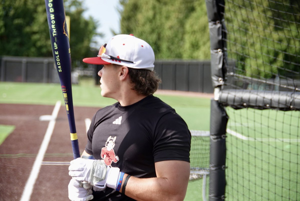 The best in the business 🤝 <a href="/RawlingsSports/">Rawlings Baseball</a>