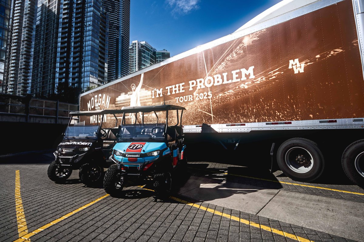 KawasakiUSA's tweet photo. No better way to roll up to the stage than in a custom Kawasaki NAV. Ask Morgan. ๐ค
#ImTheProblemTour #MorganWallen #Kawasaki #GoodTimes #NAV
@morganwallen
๐ธ: Matt Paskert
๐ธ: David Lehr https://t.co/cDcrOaFzr1