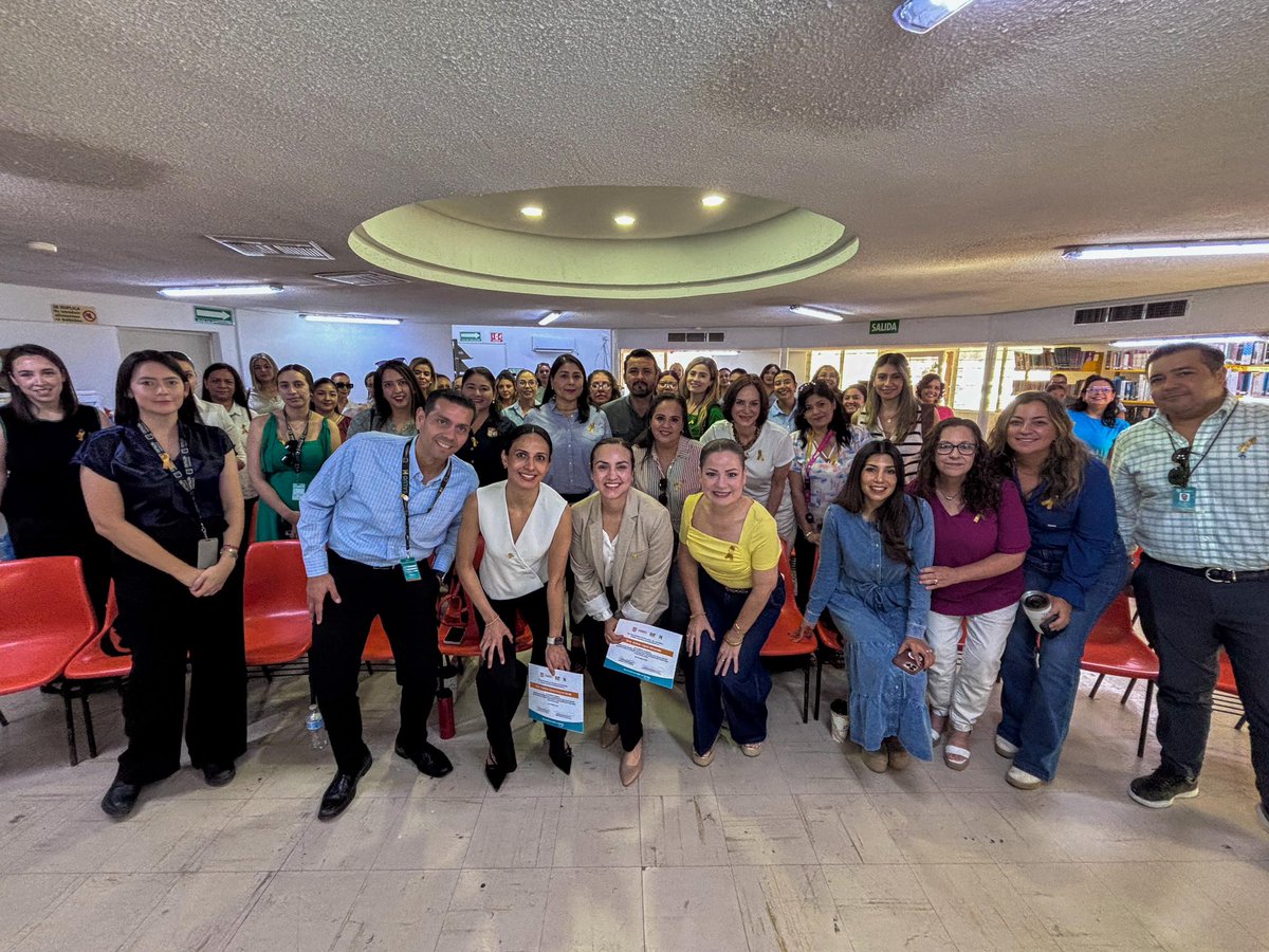 Septiembre es el mes de la Concientización del Cáncer Infantil 👧🏻👦🏻 Gracias a la Dra. Martha Chávez y a la Dra. Adela López por compartirnos una plática sobre este importante tema. Un diagnóstico temprano puede marcar la diferencia. #septiembredorado🎗