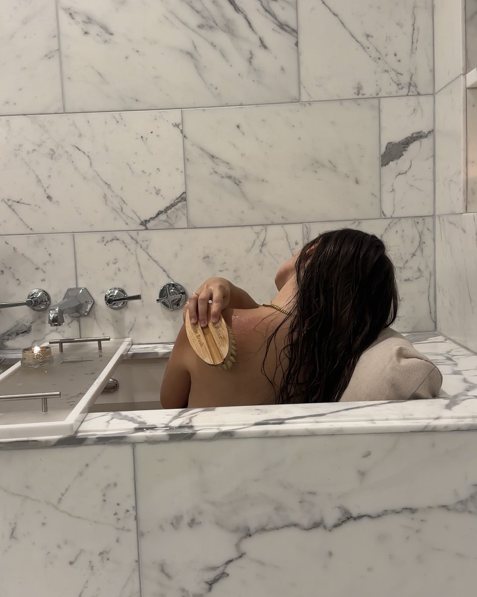 Alexandra Mullin | UGC Creator tweet media