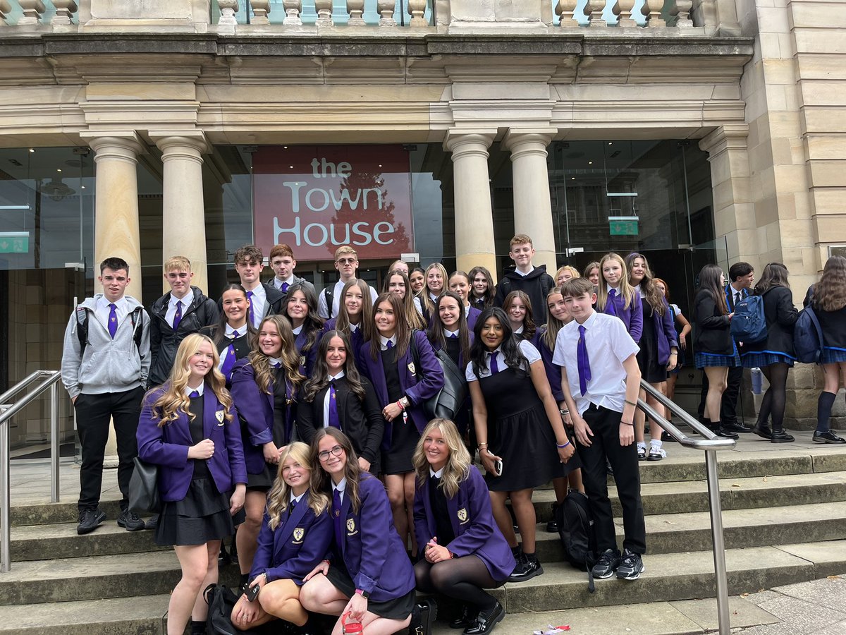 An inspiring day at the <a href="/ACN_Scotland/">ACN Scotland</a> Youth Rally as our young people joined with others across Scotland to be true Witnesses of Hope. #BreakTheSilence #SilentNoMore 🗣️🙏💜 <a href="/SPTA_HS/">SPTA</a>