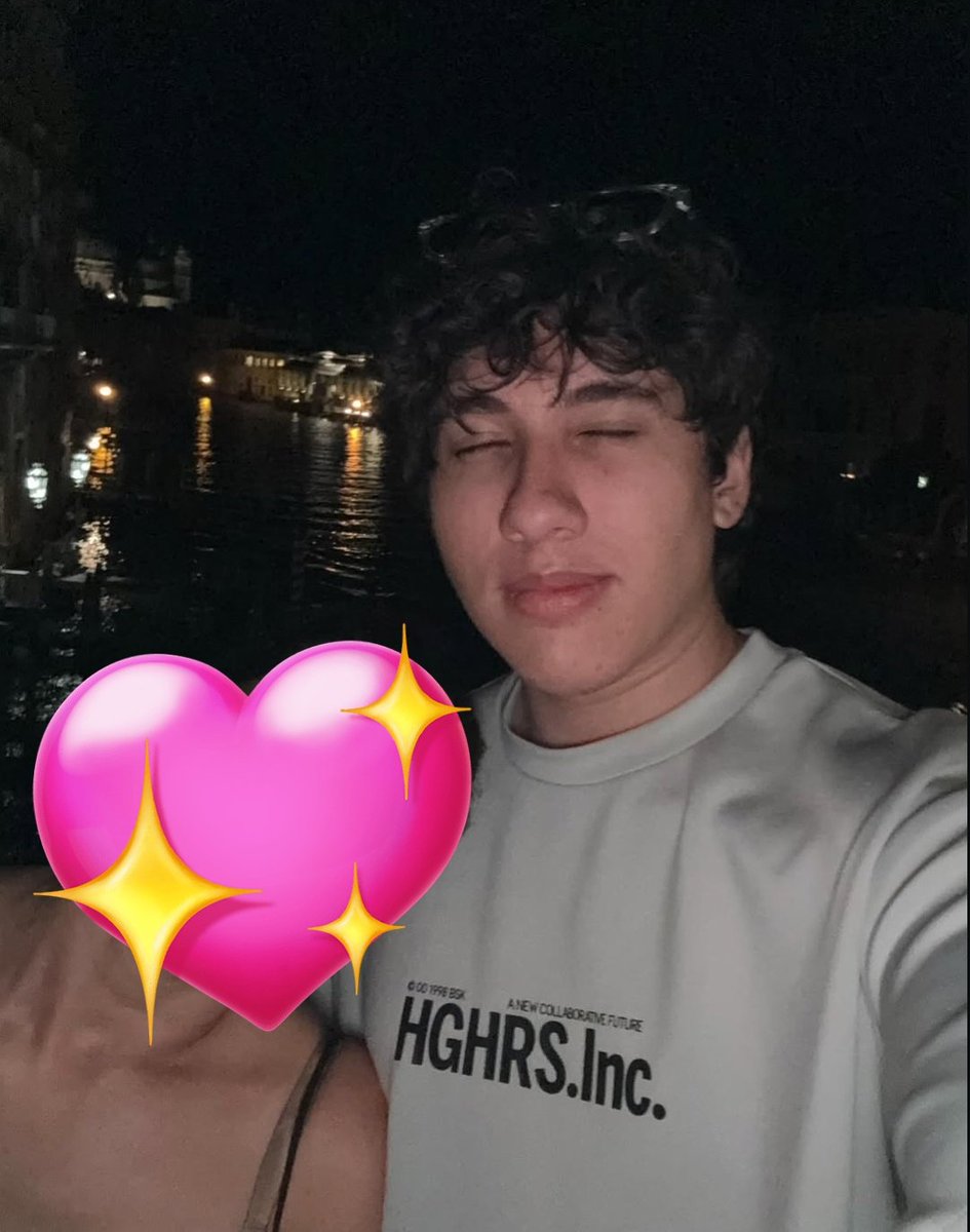 📸🌵 tweet media