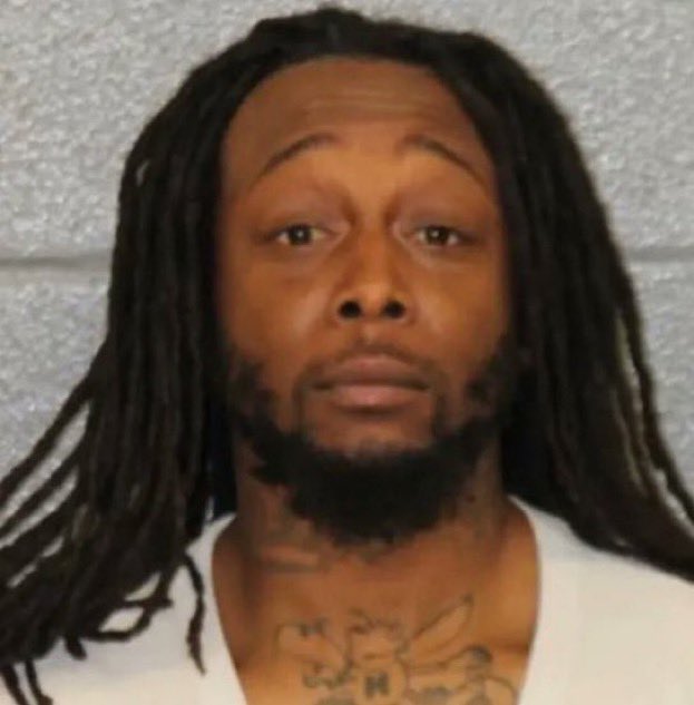 Never forget…

The Democrats wanted President Trump in prison and the monster Decarlos Brown free.