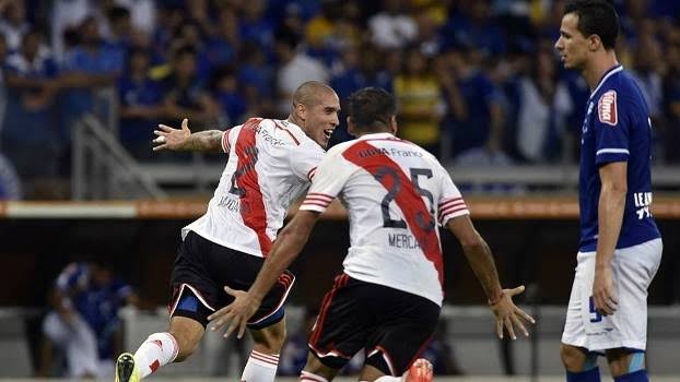 Zeiro_Guerreiro's tweet image. Ei, você que vai ao Mineirão no clássico, leia isso aqui 🫵🏻🫵🏻

Não é jogo festivo, é GUERRA. Não vá para comemorar classificação, vá para FAZER O TIME SE CLASSIFICAR, apoie até o fim.

Não quero por água no chopp de ninguém, apenas alerto que o perigo está sempre a espreita.