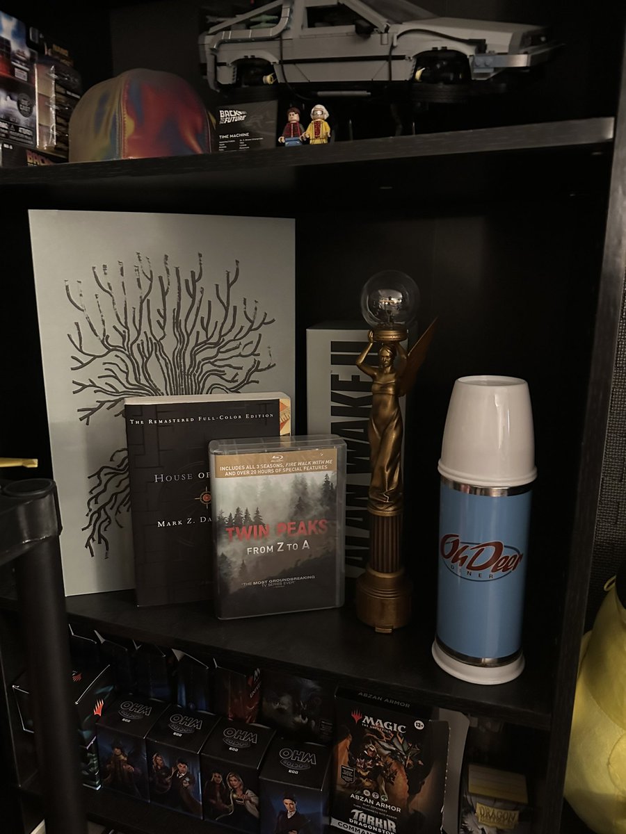 Finally snagged the thermos. Now we wait for the Remedy 30th anniversary items. May need more space. #AlanWake #RemedyEntertainment <a href="/remedygames/">Remedy Entertainment 🔻Wishlist CONTROL Resonant!</a> <a href="/SamLakeRMD/">Sam Lake</a>