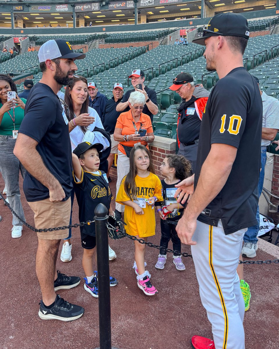 Pirates Charities tweet media