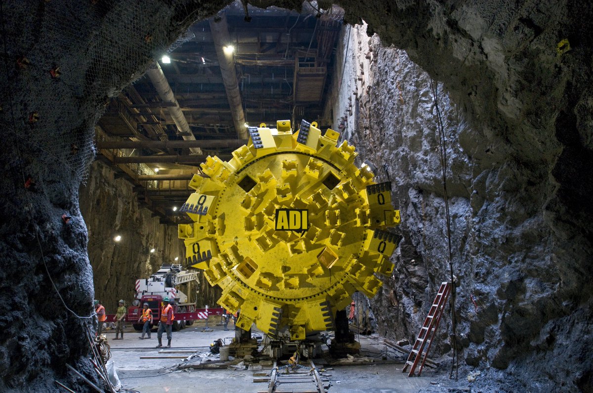 MBRErealestate's tweet image. This kind of “boring” is worth the wait—El Barrio’s subway extension is moving forward. #NYCDevelopment #UrbanGrowth tinyurl.com/4fe5wa8x