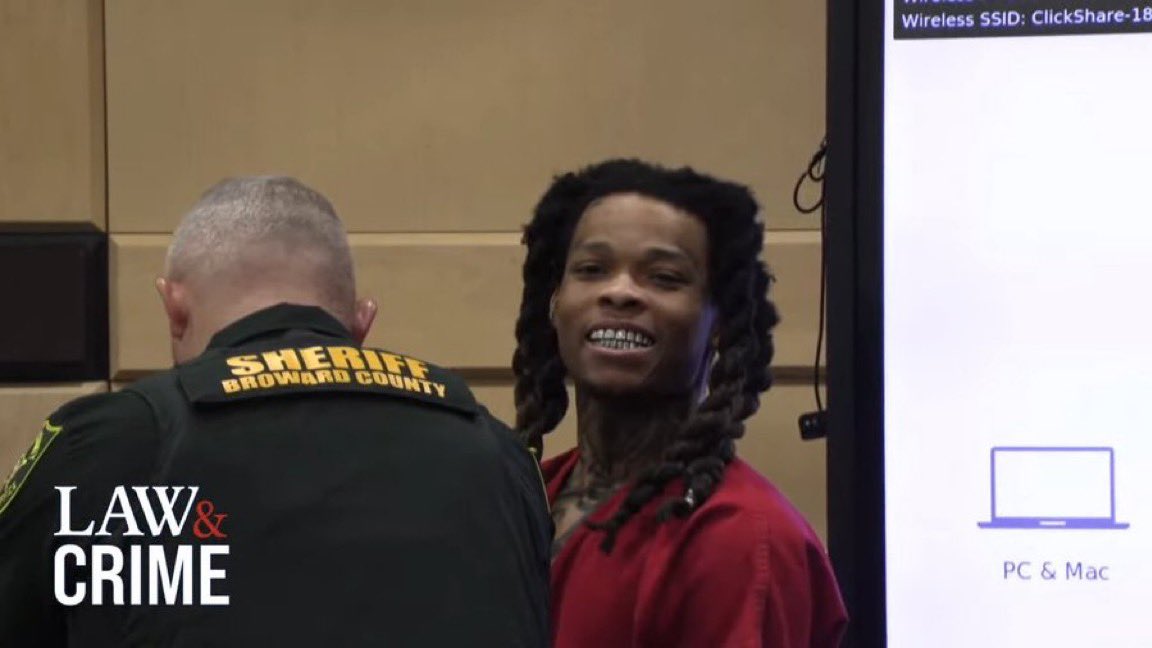 This ain’t no Bologna sandwich smile… this some Ruth Chris type of mukbang telling.