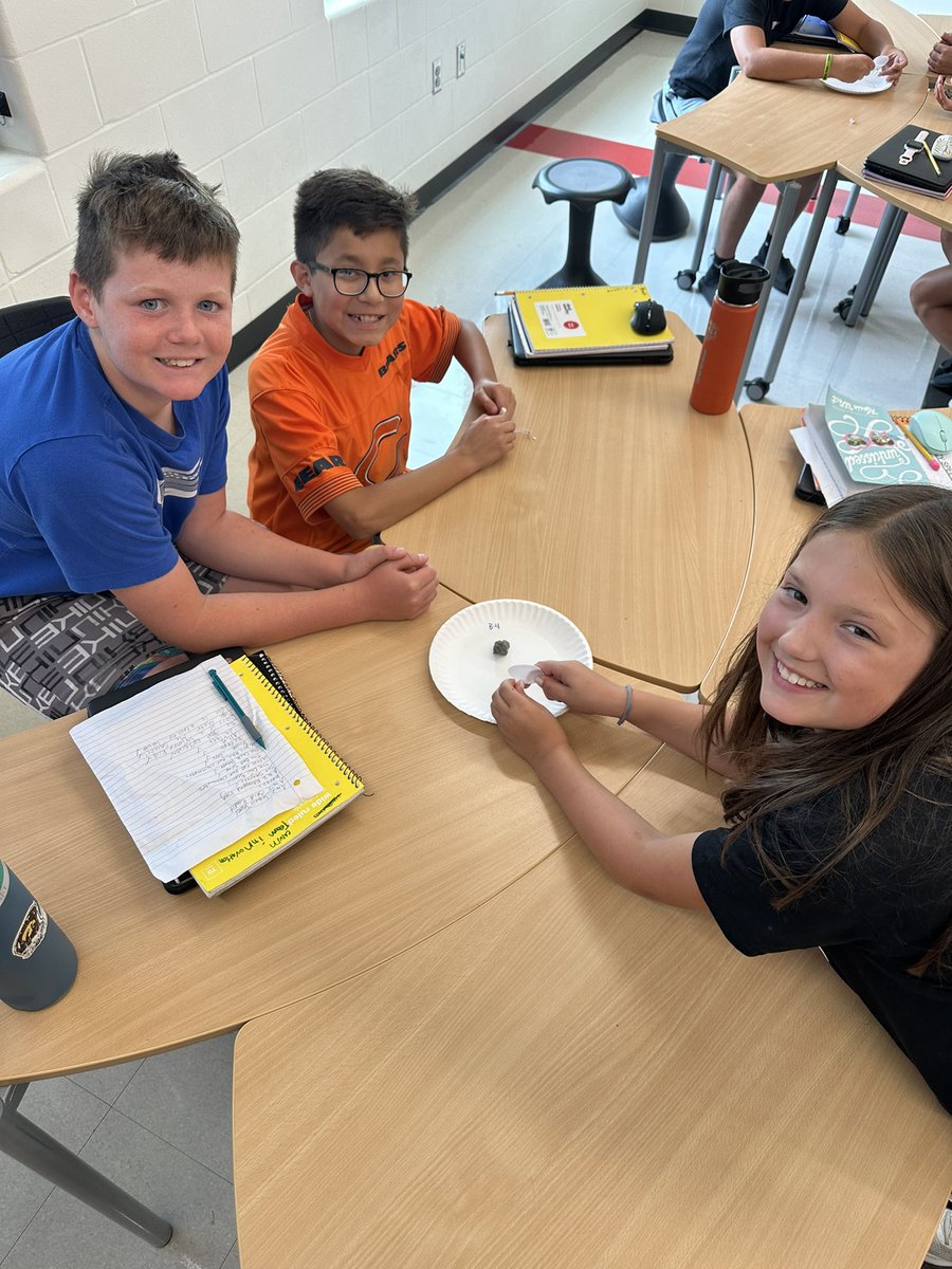 Tara Estep tweet media