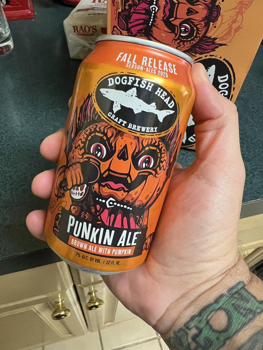 Ronnie Shakes ☕️🎙 tweet media